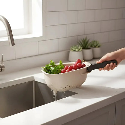 Colador Plegable Compacto Asas Resistente Drenaje Rapido Blanco Elegante Moderno Cocina Diseño Minimalista Compacto Visual Limpio Armonico Resistente Uso Diario Hogar Estilo Premium