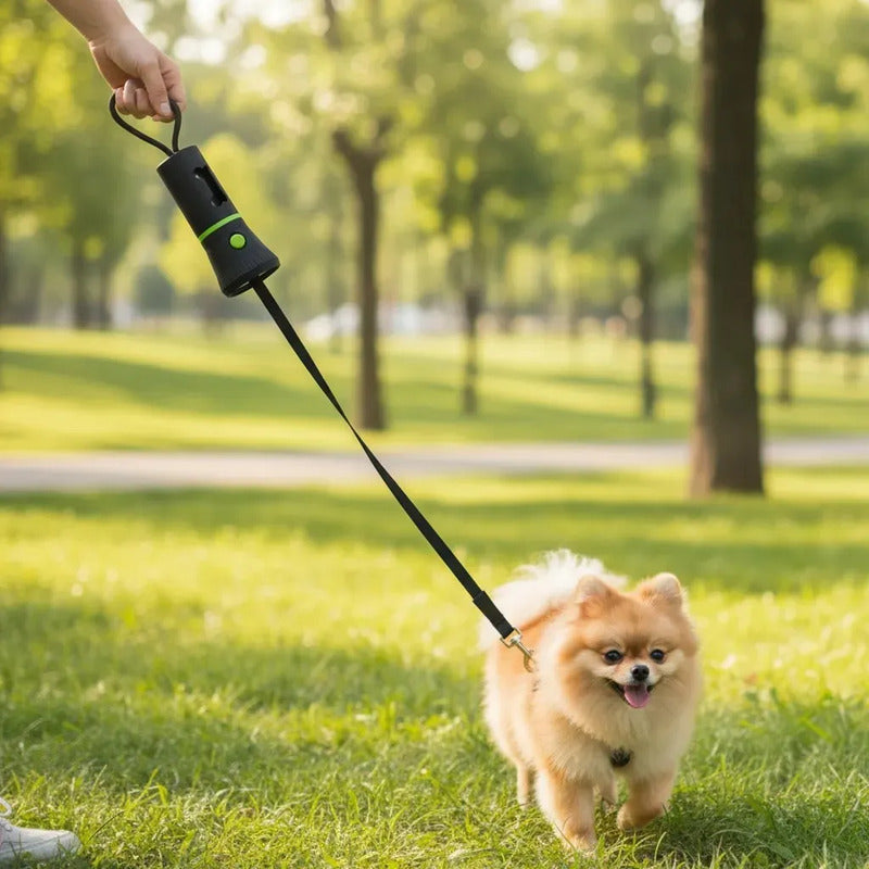 2 Dispensador Bolsas Mascotas Popo Caca Rollo Bolsas Luz Led Negro Dispensador Bolsas Mascota Linterna Led Porta Rollo Excremento Perro Gato Plastico 10 X 4 Cm Incluye Bolsas Premium
